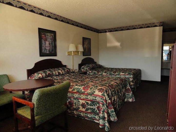 Red Carpet Inn & Suites - Данвилл Экстерьер фото